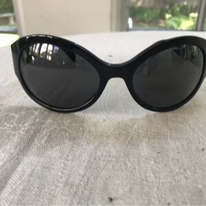 Chanel woman’s sunglasses